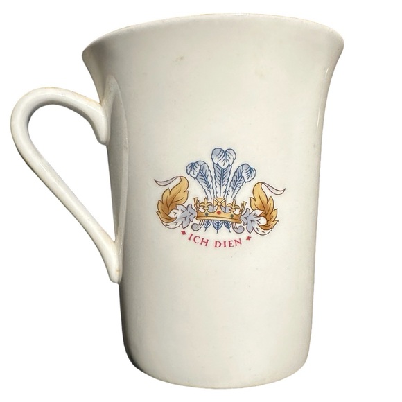 CHARLES & DIANA July 1981 Royal Wedding LOVING CUP Fine Bone China. Vintage. - Picture 2 of 3